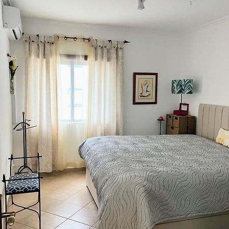 Erike Guest House Карвоейру Экстерьер фото